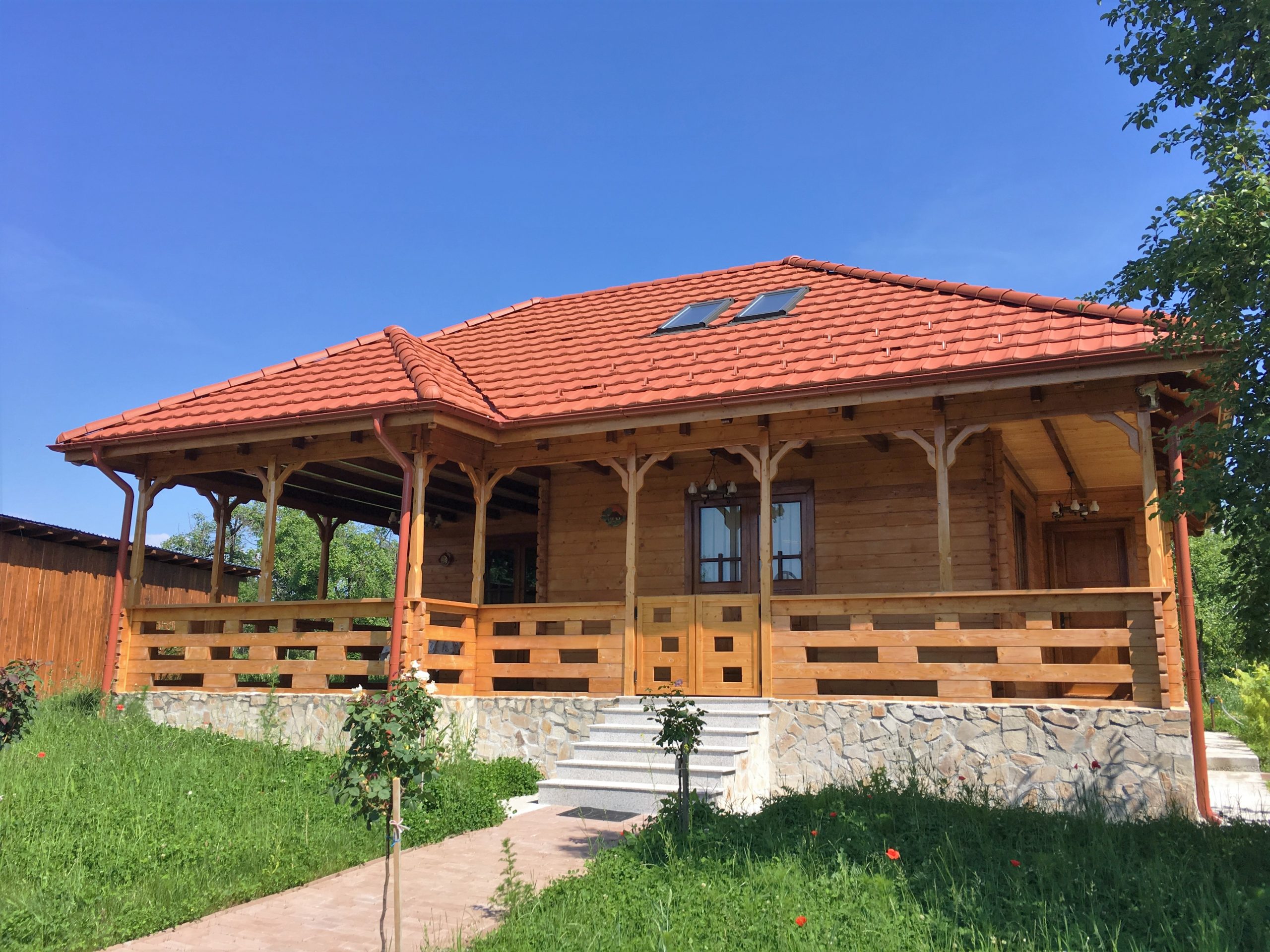 Casa traditionala din lemn